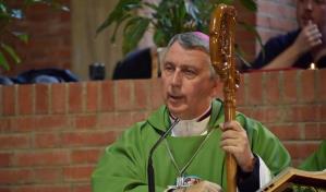 Excomulgan sacerdote italiano por blasfemia; dijo que c&oacute;nclave que eligi&oacute; a Francisco no fue v&aacute;lido