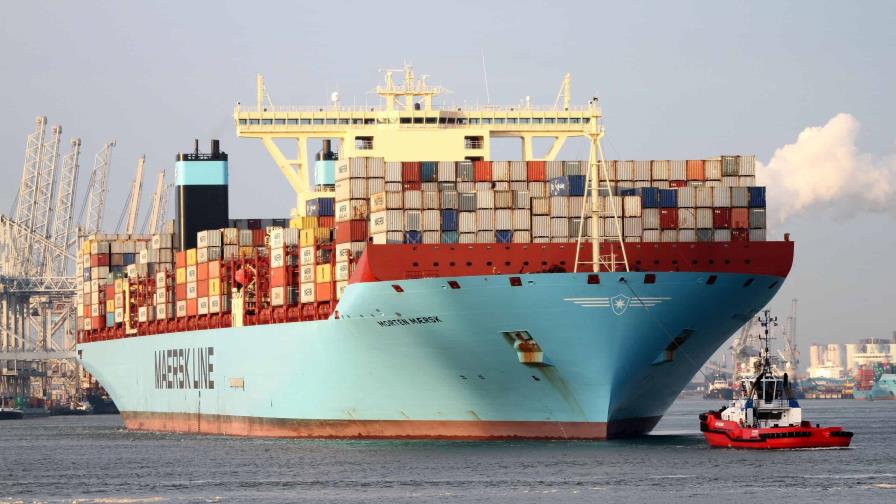 La naviera danesa Maersk vuelve a suspender las rutas por el mar Rojo de forma indefinida