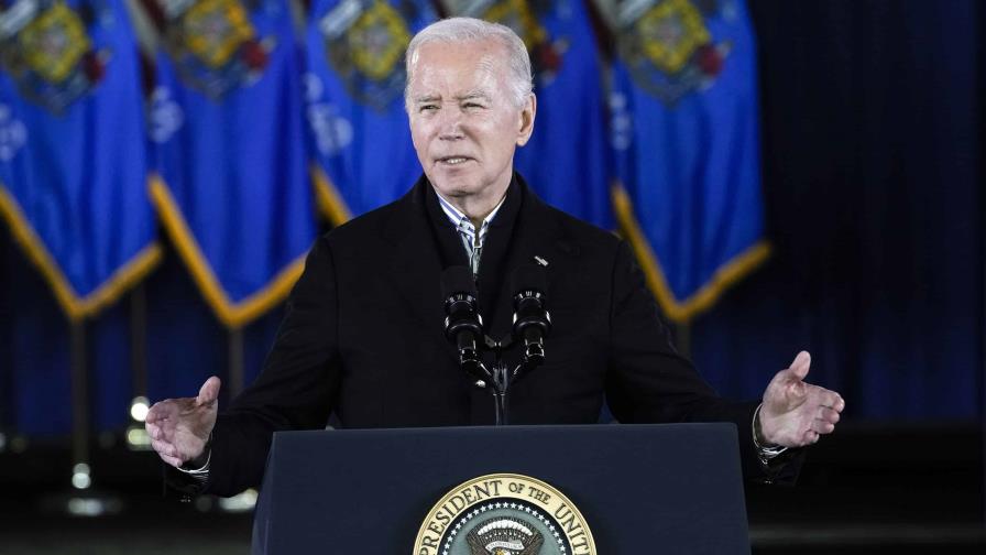 Biden usará la campaña electoral para advertir sobre las amenazas a la democracia de EE.UU.