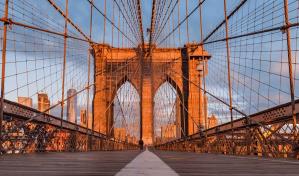 El centenario puente de Brooklyn se queda sin vendedores por primera vez en años