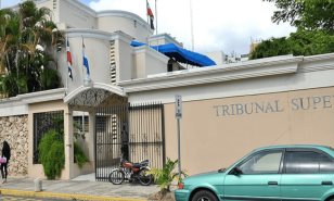 TSA acoge parcialmente demanda contra MP; ordenó readmisión de menor al Carol Morgan