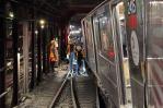 Al menos 14 heridos tras el descarrilamiento de un tren del metro de Nueva York