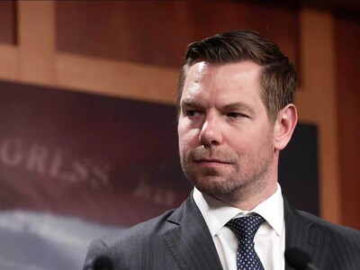 Capitolio abre investigación a Eric Swalwell acusado de abuso sexual