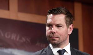 Arrestado un hombre acusado de amenazar de muerte al congresista federal Eric Swalwell