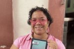 Isis Aquino, psiconáutica ante el espejo Isis Aquino, psiconáutica ante el espejo