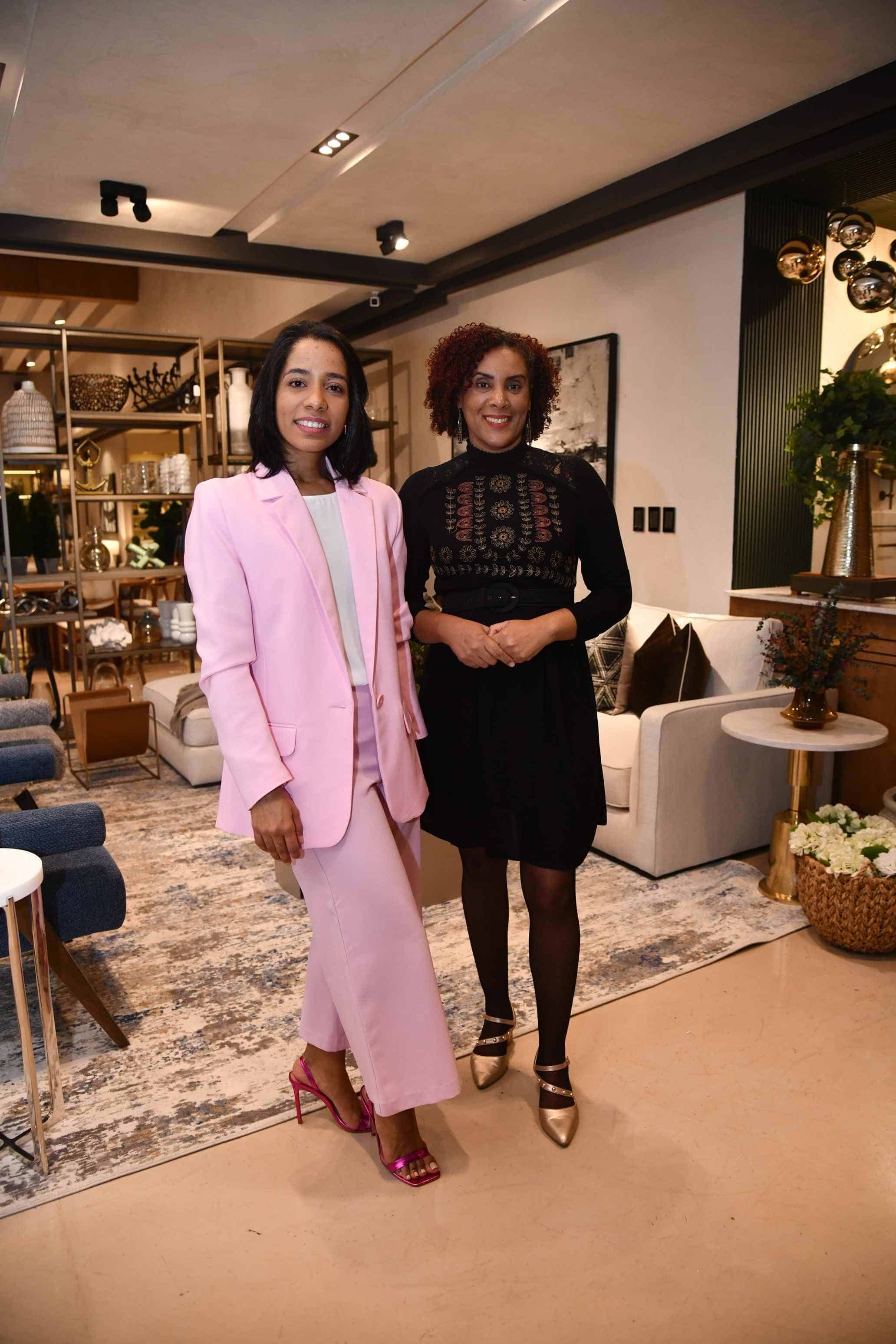 Patricia Acosta y Cristina Romero.