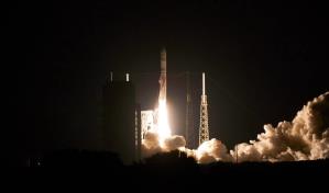 El nuevo cohete de ULA lanza con éxito un módulo de la NASA a la Luna