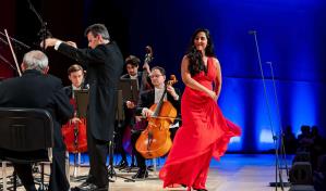 Nathalie Peña-Comas brilla en el concierto de los Bailes de Viena en Rusia