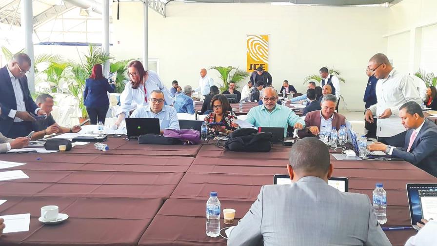 Para las elecciones municipales se imprimirán más de 17 millones de boletas