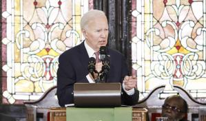 Biden alerta en una iglesia afroamericana sobre el veneno del supremacismo blanco