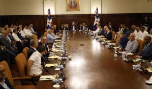 Abinader encabeza Consejo de Gobierno para coordinar presupuesto del 2024