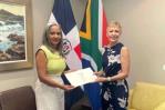 Embajadora dominicana en Sudáfrica presenta sus cartas credenciales