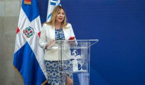 Kathleen Martínez realiza el lanzamiento del libro “Buscando a la reina Cleopatra”