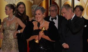 Oppenheimer triunfa en los Globos de Oro en una noche gris para Barbie