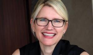 Renuncia el CEO de JetBlue; ser&aacute; reemplazado por la primera mujer en dirigir una aerol&iacute;nea de EEUU