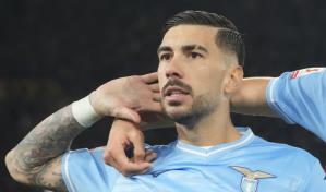 Lazio somete a Roma en un tenso derbi para alcanzar las semis de la Copa Italia