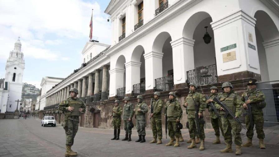 Ecuador en llamas enfrenta por tercer día al terror del narcotráfico