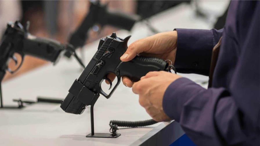 Interior y Policía otorga gracia administrativa para renovar licencia de armas de fuego