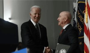 Los republicanos arremeten contra Mayorkas y el hijo de Biden