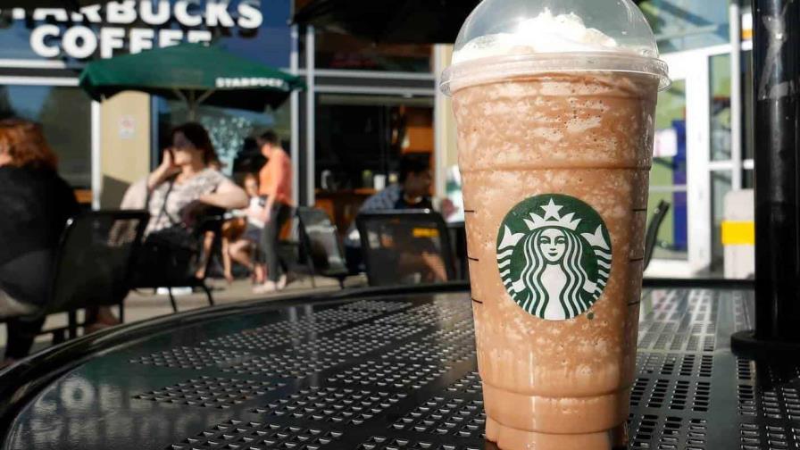 Demandan a Starbucks por utilizar café de plantaciones donde se atenta contra los DD.HH.