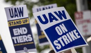 Los trabajadores de Mercedes-Benz en EE.UU. inician el proceso para sindicarse