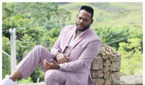 Tribunal de Santiago emite orden de arresto contra salsero Yiyo Sarante