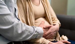 Adolescentes embarazadas suelen emparejarse con hombres de hasta 34 años