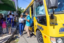 El Minerd dispone que escuelas abran a las 6:30 de la ma&ntilde;ana para recibir estudiantes del TRAE