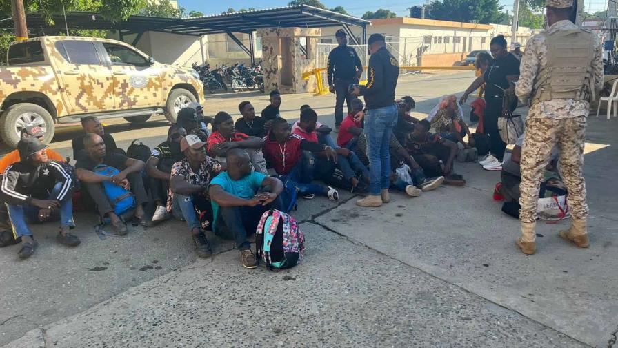 Apresan 30 haitianos que pretendían entrar ilegalmente a República Dominicana