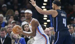 Thunder doblega 112-100 a Magic y alcanza a Wolves en la cima del Oeste