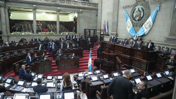 Constituido el nuevo Congreso de Guatemala, queda libre la vía para investir a Arévalo