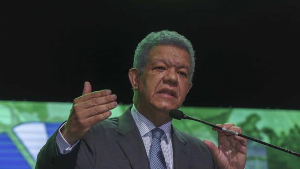 Leonel a Abinader: “Le hemos dado gabela a usted durante tres años y medio”