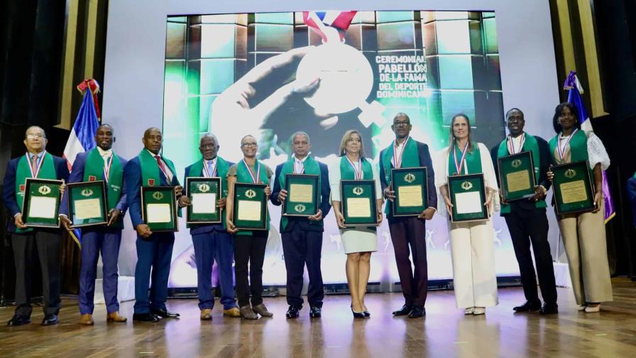 El Pabellón de la Fama exaltó a 12 figuras; dos deportes hacen historia El Pabellón de la Fama exaltó a 12 figuras; dos deportes hacen historia