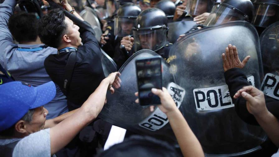 Guatemala incorpora a más de 3,000 policías a sus filas para combatir la inseguridad Guatemala incorpora a más de 3,000 policías a sus filas para combatir la inseguridad