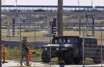 Muertes de migrantes en el río Bravo intensifican tensiones entre Texas y el gobierno federal