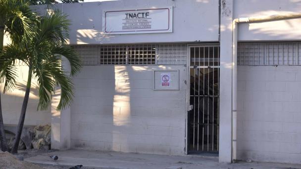Cuerpo de Víctor Hugo Gómez permanece en el Inacif