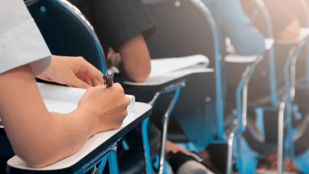 Mescyt triplica cupos de Inglés de Inmersión en Pedernales