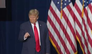 El estado de Maine aplaza decisi&oacute;n de vetar a Trump de las primarias