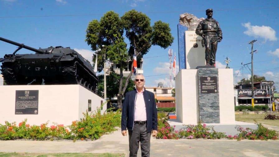 Manuel Jiménez destaca aportes de su gestión en plazas y monumentos