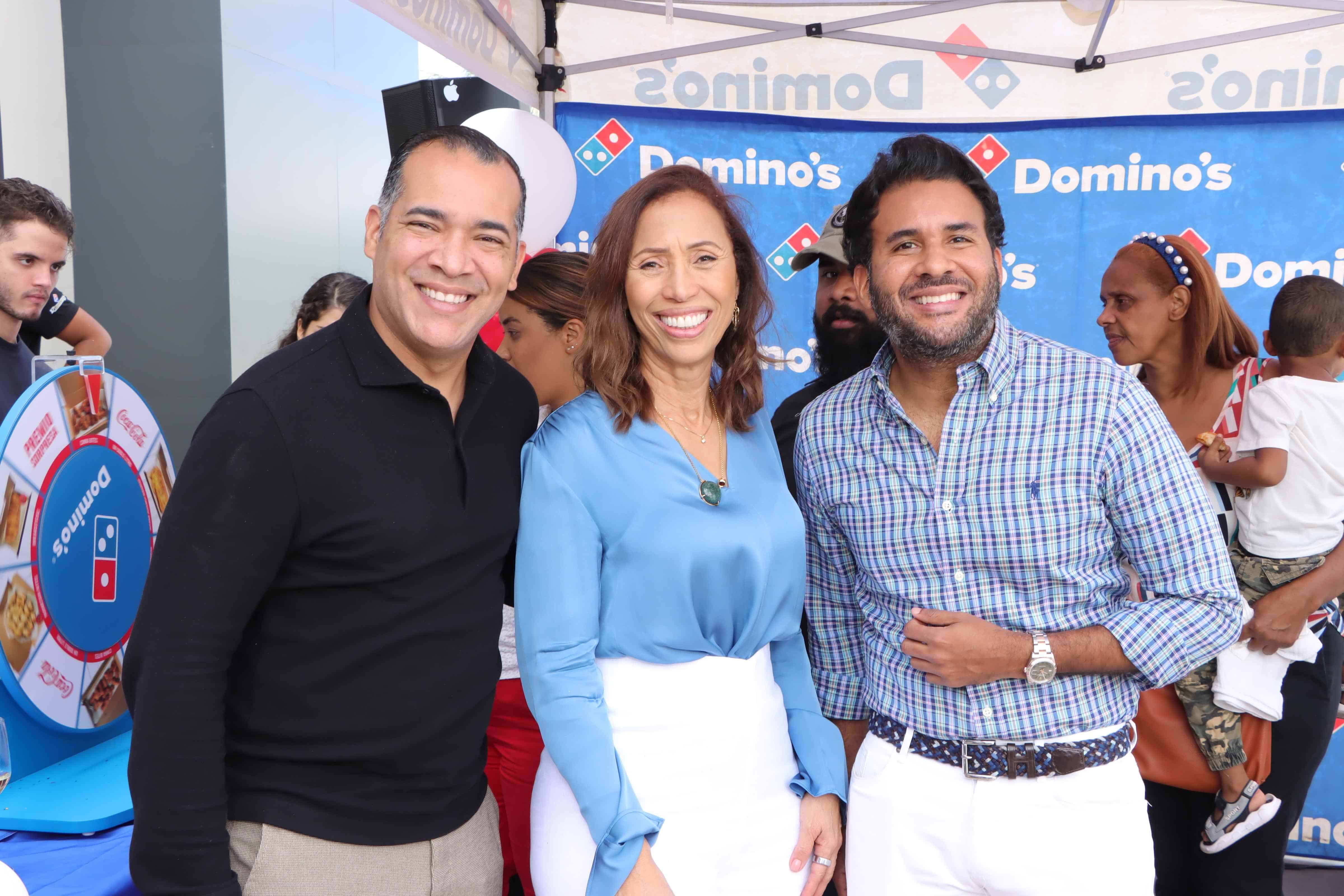 José Martínez Brito, María Vásquez y Oscar de Castro.