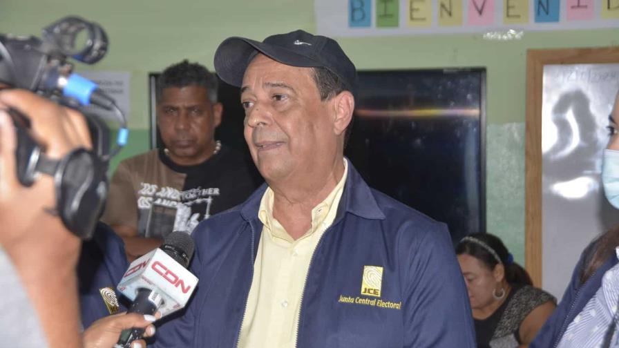 JCE rechaza recusación del PLD contra el miembro titular Vallejo Santelises