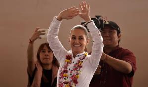 Aspirantes presidenciales en México cierran sus precampañas con Claudia Sheinbaum como favorita