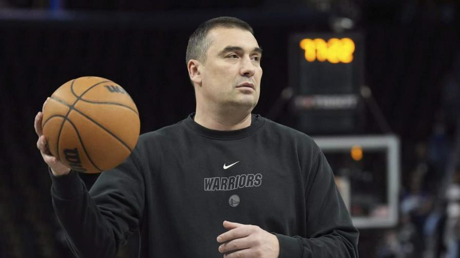 Dejan Milojevic, asistente de Warriors, fallece en Salt Lake City tras paro cardíaco