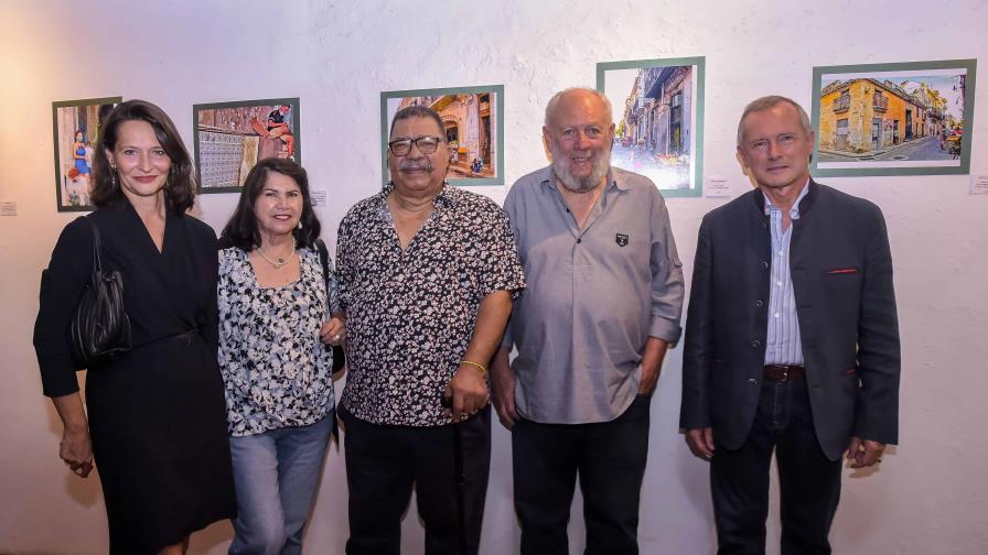 Pedro Ureña Rib y Freddy Ginebra presentan su muestra fotográfica en Casa de Teatro
