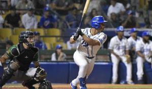 Francisco Mejía coloca al Licey a 27 outs de la final, que ya tiene a las Estrellas sembradas