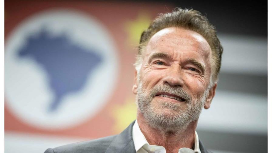 La razón por la que el actor Arnold Schwarzenegger fue retenido en aduana