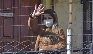 Retiran dos cargos a expresidenta Añez en el caso de crisis política de 2019 en Bolivia