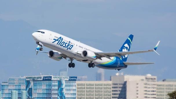 Alaska Airlines tendrá inmovilizados al menos hasta el domingo todos sus Boeing 737 MAX 9