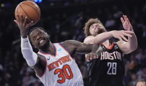 Randle aporta 31 puntos a victoria de Knicks sobre Rockets, 109-94