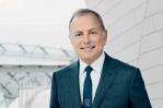 LVMH nombra nuevo CEO de la moda a Michael Burke LVMH nombra nuevo CEO de la moda a Michael Burke